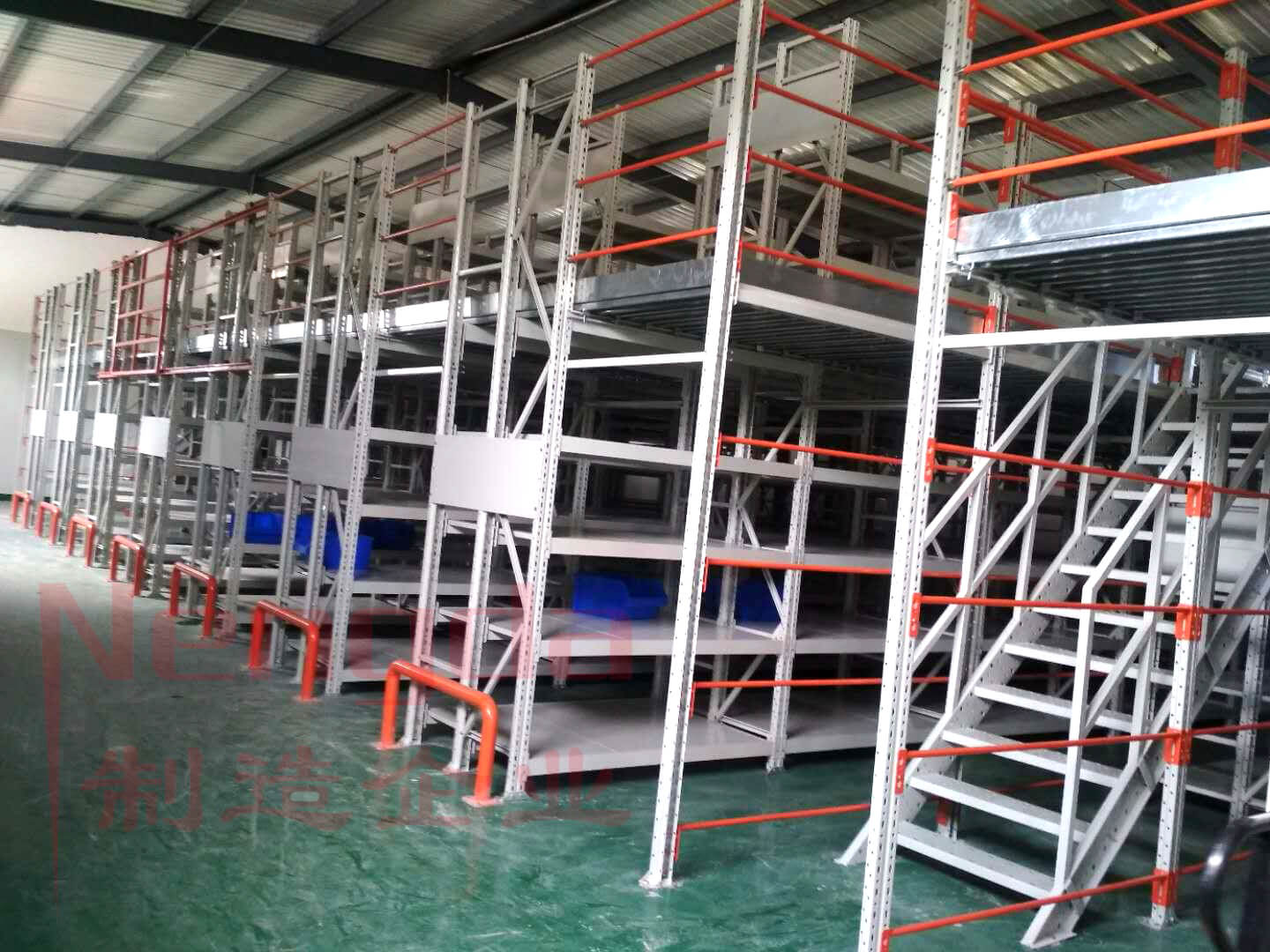 閣樓式貨(huò)架 閣樓式貨架(jià)