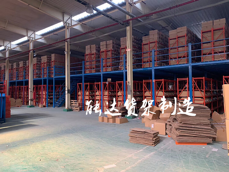 二層閣樓(lóu)平(píng)台 二層閣樓平台